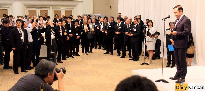 Ghosn 2015 shareholder meeting Yokohama - picture courtesy Bertel Schmitt jpg